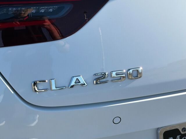 Certified 2025 Mercedes-Benz CLA 250 image 34