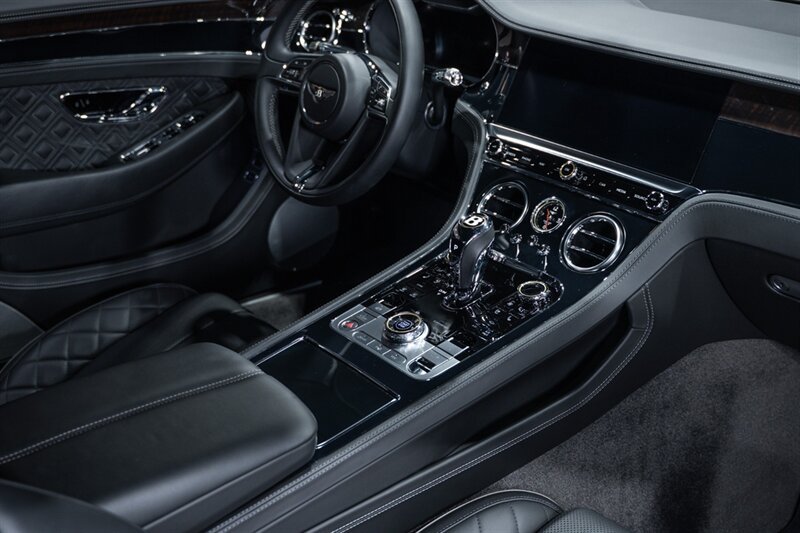 Used 2020 Bentley Continental GT AWD/4WD image 54