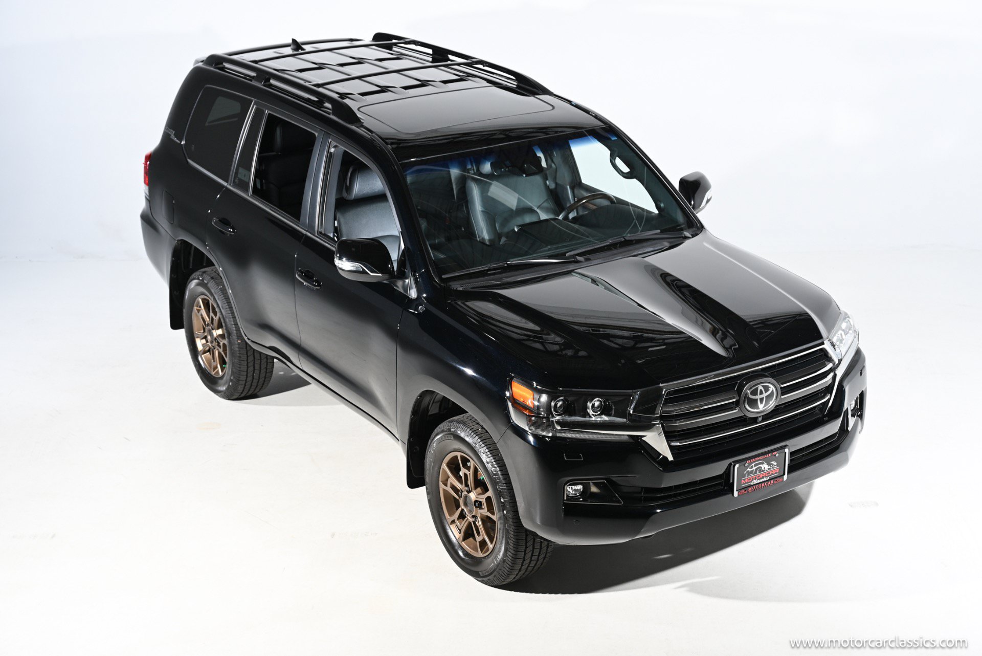 Used 2020 Toyota Land Cruiser Heritage Edition AWD/4WD image 7
