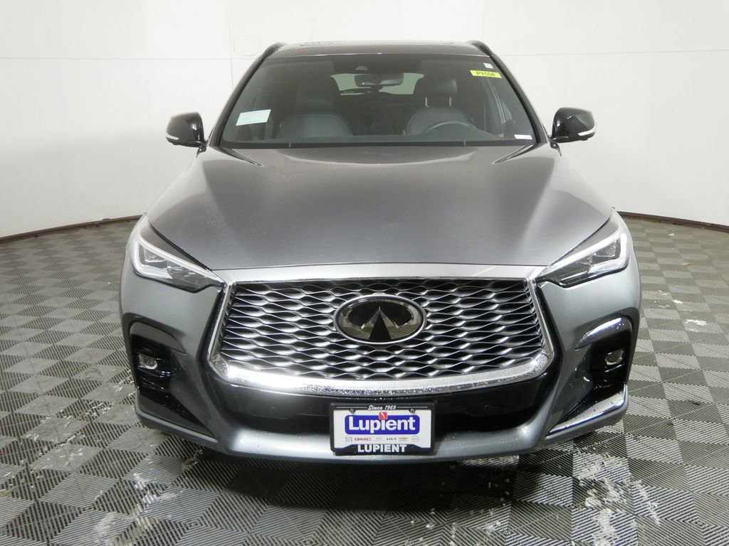 Certified 2025 INFINITI QX55 Essential image 8