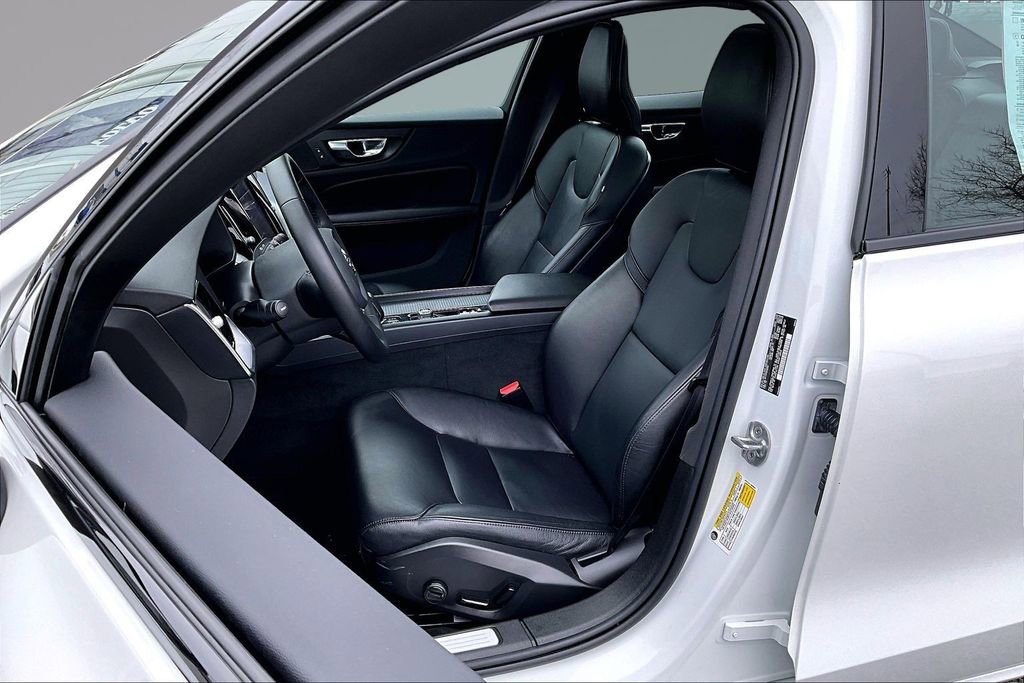Certified 2023 Volvo S60 B5 Plus w/ Climate Package image 21