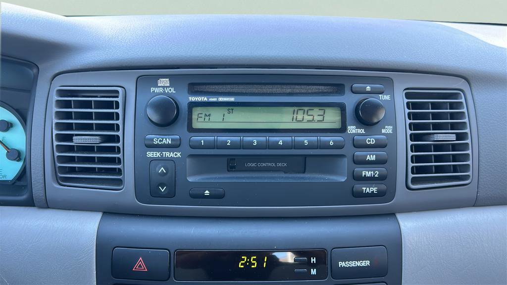 Used 2003 Toyota Corolla LE image 18