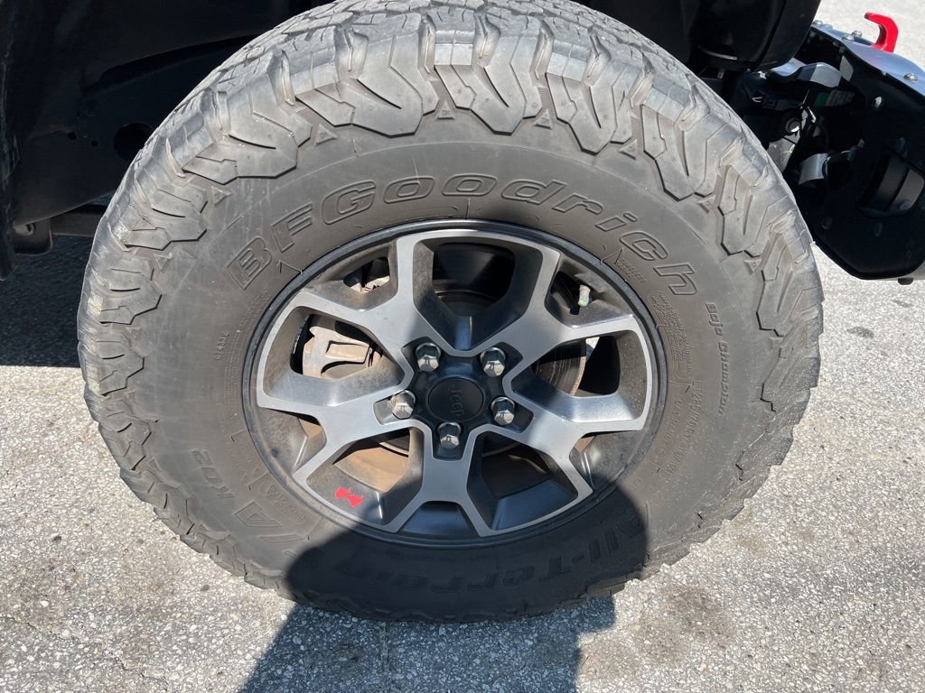 Certified 2018 Jeep Wrangler Unlimited Rubicon image 10