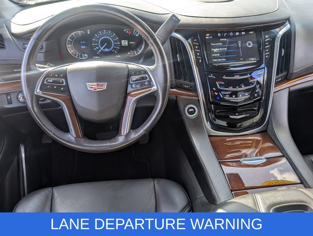 Certified 2020 Cadillac Escalade Luxury w/ Escalade Sport Edition AWD/4WD image 12