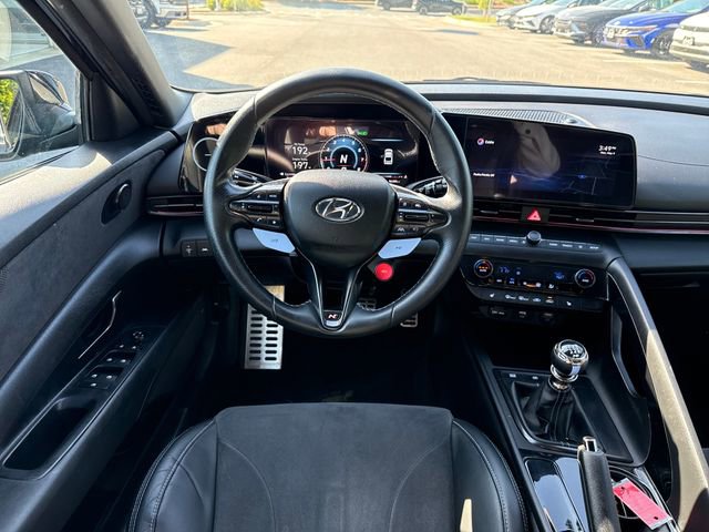 Used 2022 Hyundai Elantra N w/ Preferred Accessory Package FWD image 13