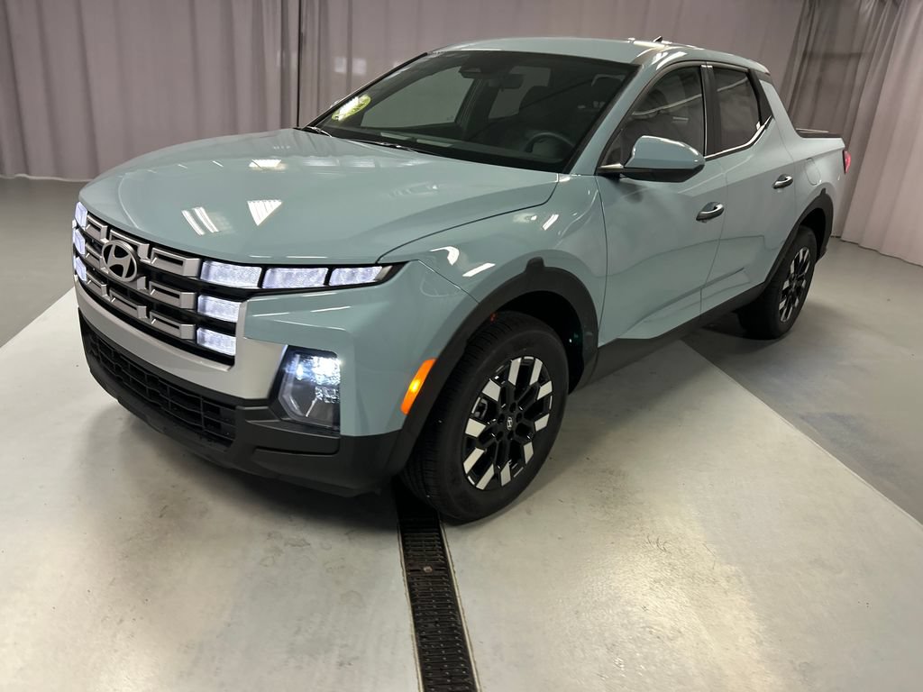 New 2027 Hyundai Santa Cruz SE AWD/4WD image 3