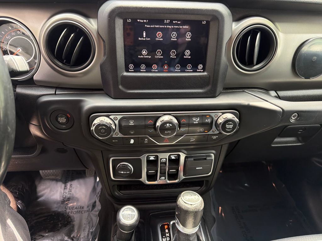 Used 2020 Jeep Wrangler Unlimited Sport S AWD/4WD image 24