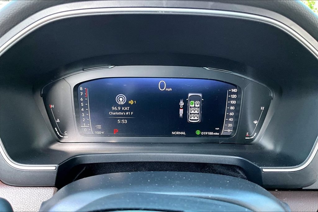 Used 2025 Honda Pilot Elite image 12