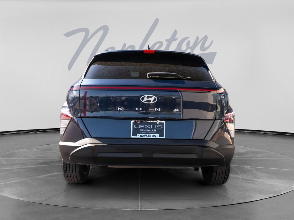 Used 2025 Hyundai Kona SEL FWD image 8