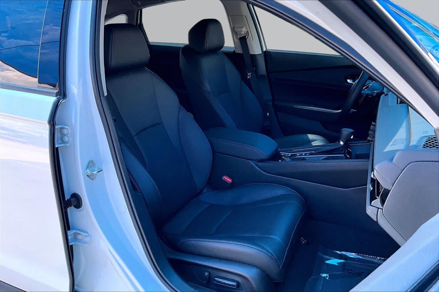 Used 2026 Honda Accord Touring image 9