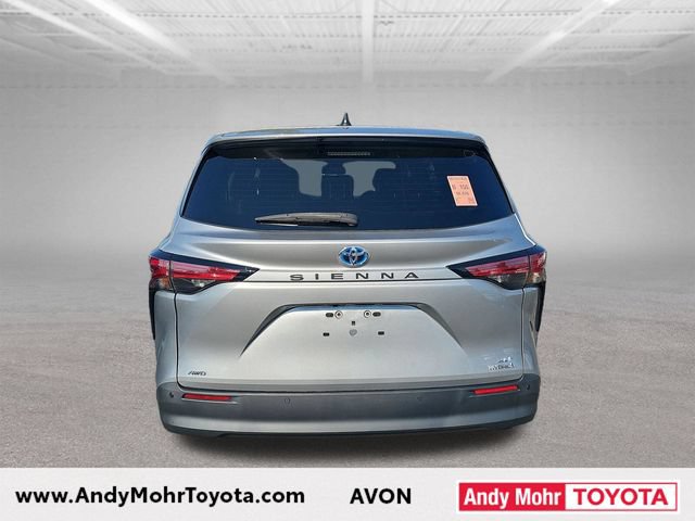 Used 2022 Toyota Sienna XLE AWD/4WD image 6