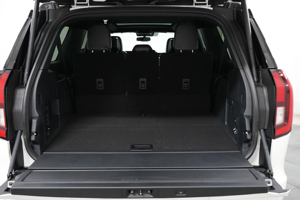 New 2026 Ford Expedition Max Platinum w/ Stealth Performance Package AWD/4WD image 27