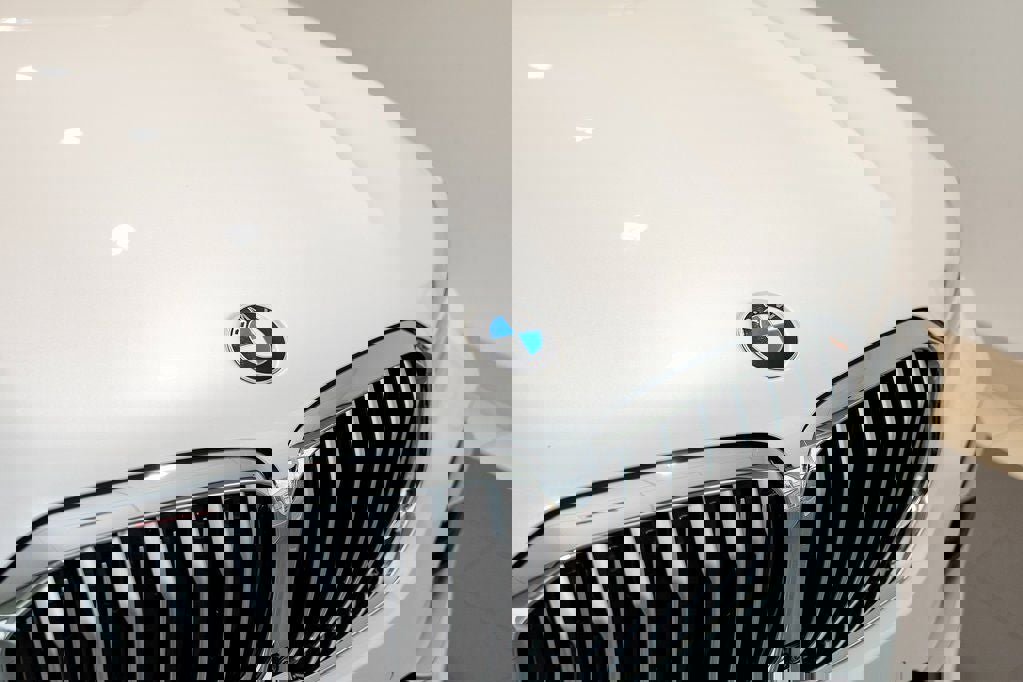 Used 2022 BMW X5 xDrive40i w/ Premium Package image 7