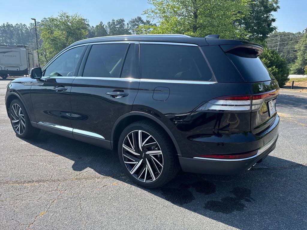 Used 2025 Lincoln Aviator Reserve w/ Equipment Group 201A AWD/4WD image 9