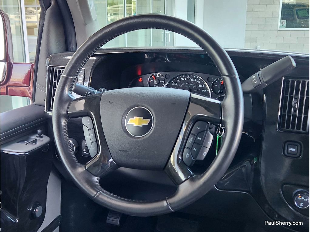 Used 2021 Chevrolet Express 3500 LS w/ Chrome Appearance Package image 40