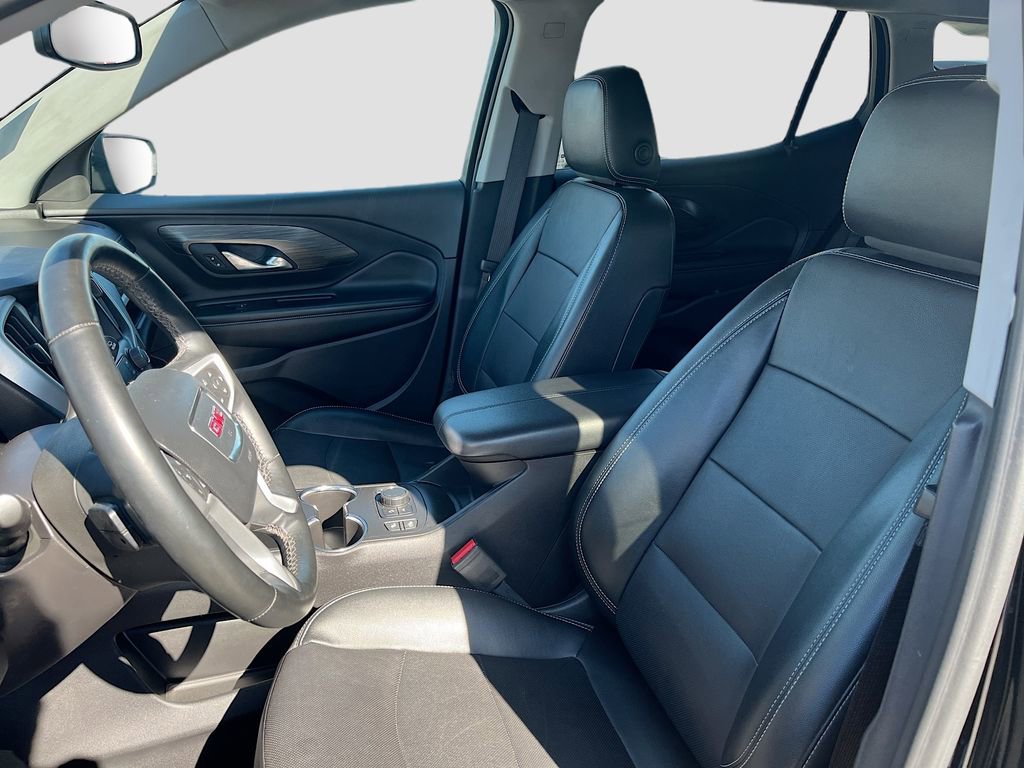 Used 2023 GMC Terrain SLT image 20