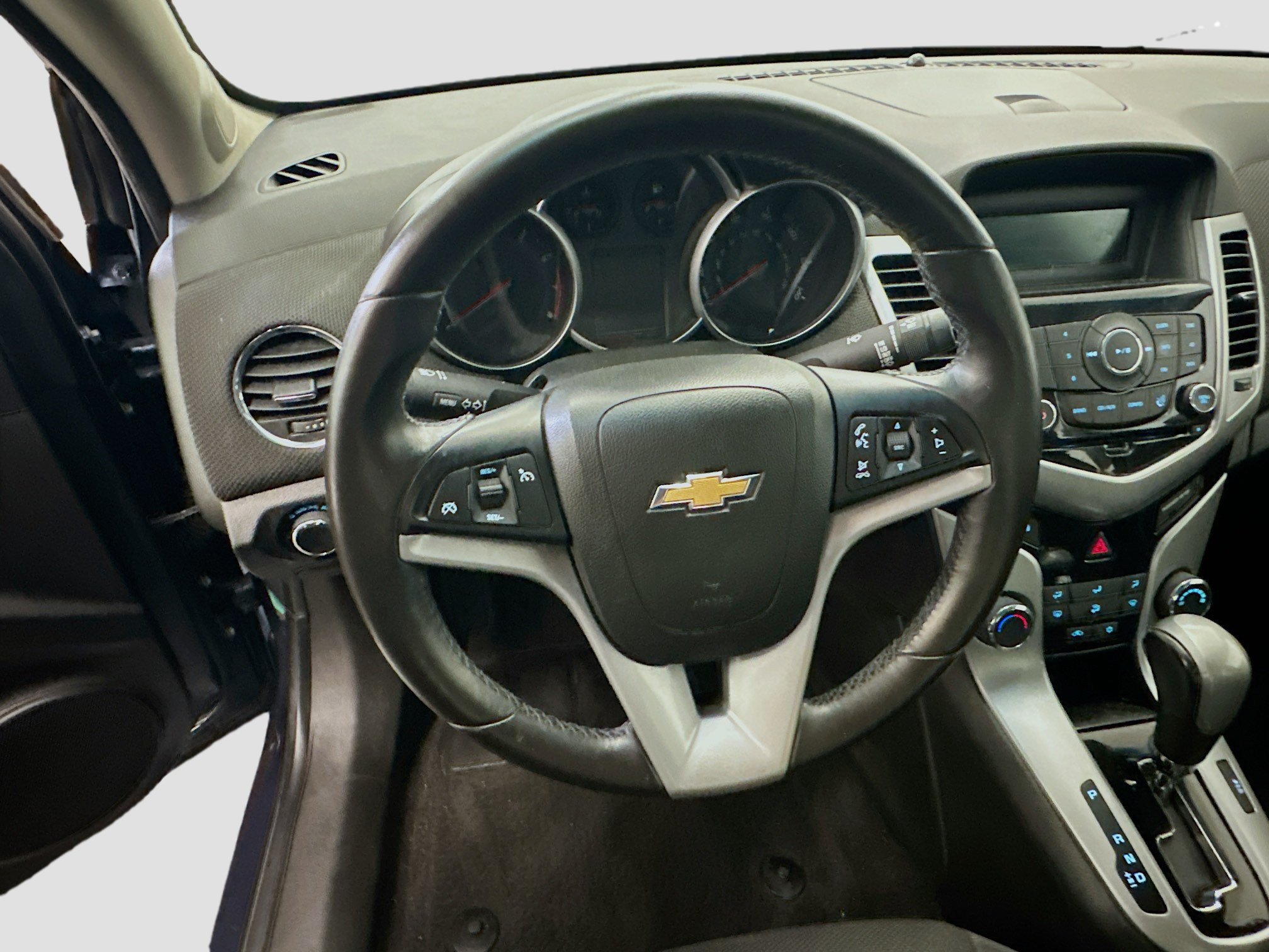 Used 2013 Chevrolet Cruze LT FWD image 18