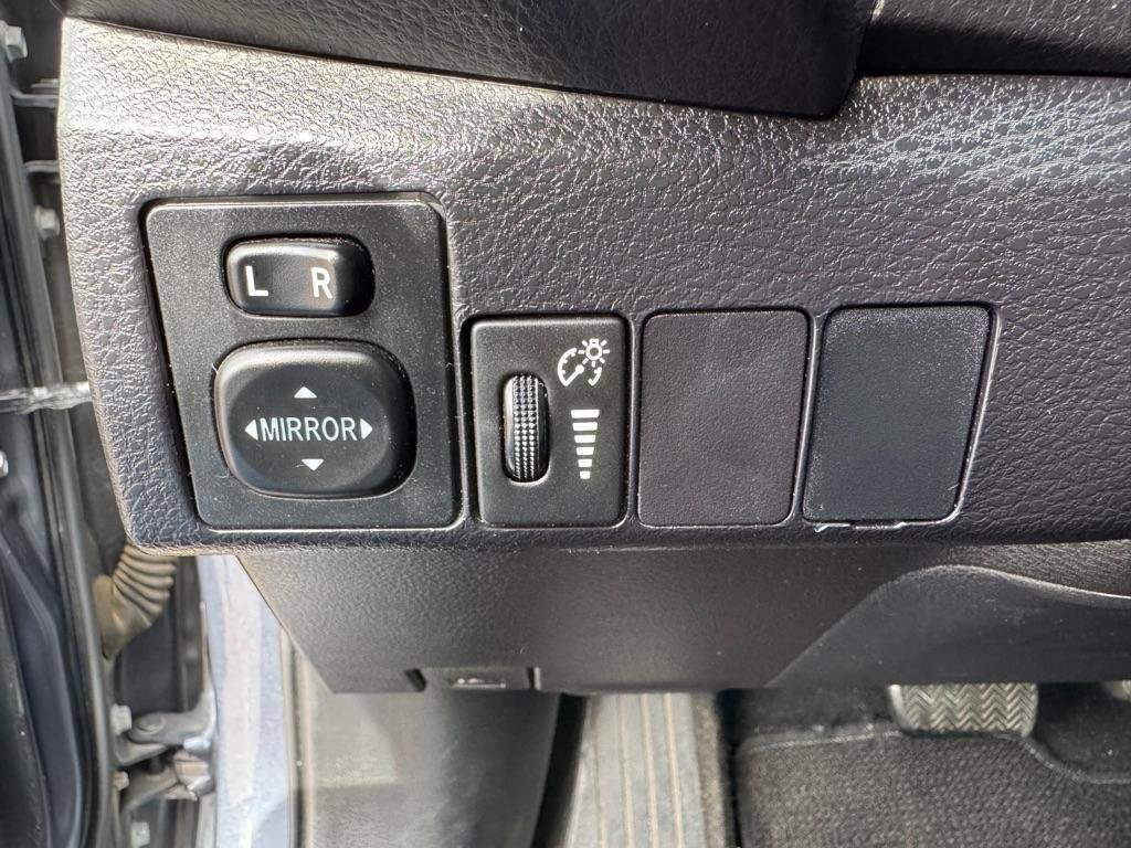 Used 2016 Toyota Corolla S FWD image 19