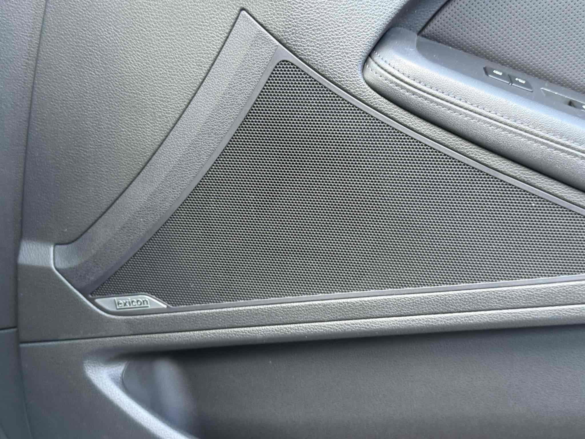 Used 2016 Hyundai Genesis 3.8 w/ Option Group 04 image 45