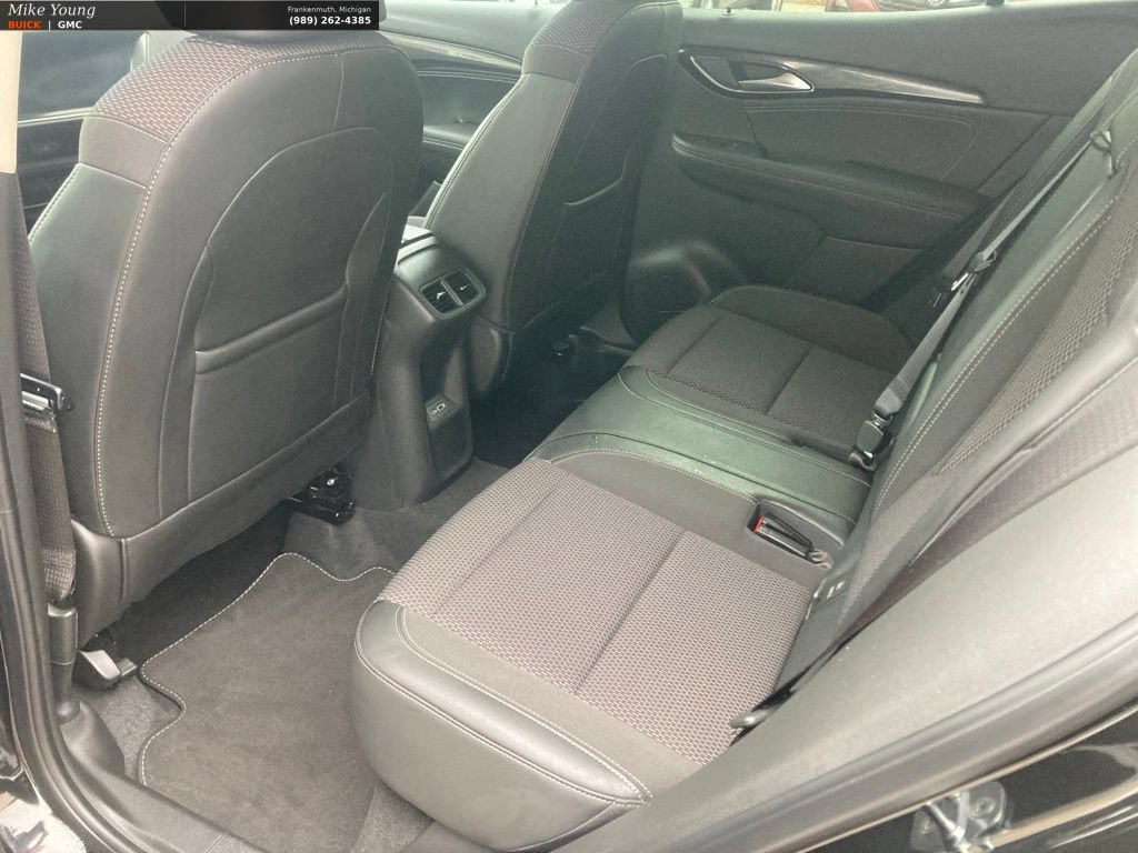 Used 2023 Buick Envision Preferred AWD/4WD image 14
