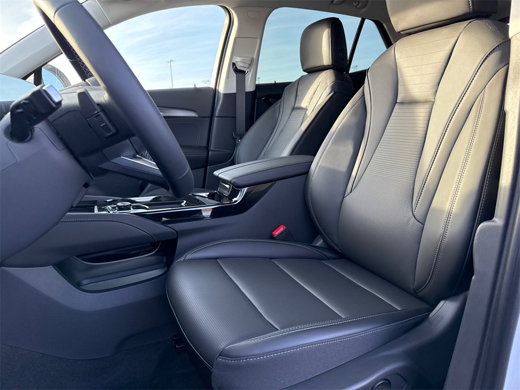 New 2025 Buick Envision Preferred image 17