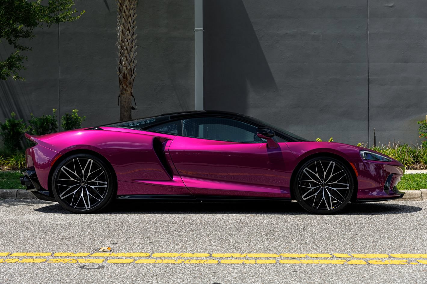 New 2027 McLaren GTS RWD image 7