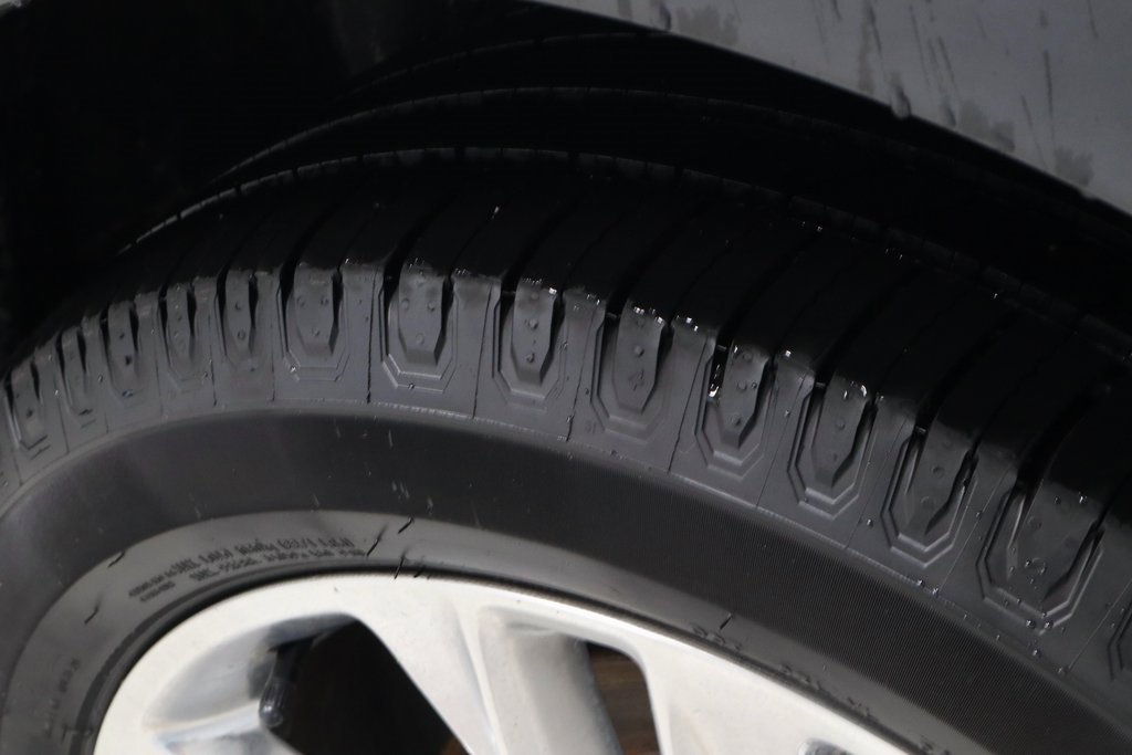 Used 2016 Ford Explorer Limited image 21