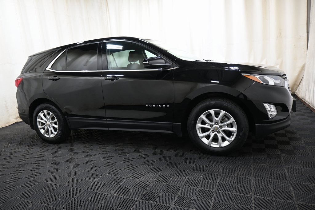 Used 2019 Chevrolet Equinox LT w/ Driver Convenience Package image 13