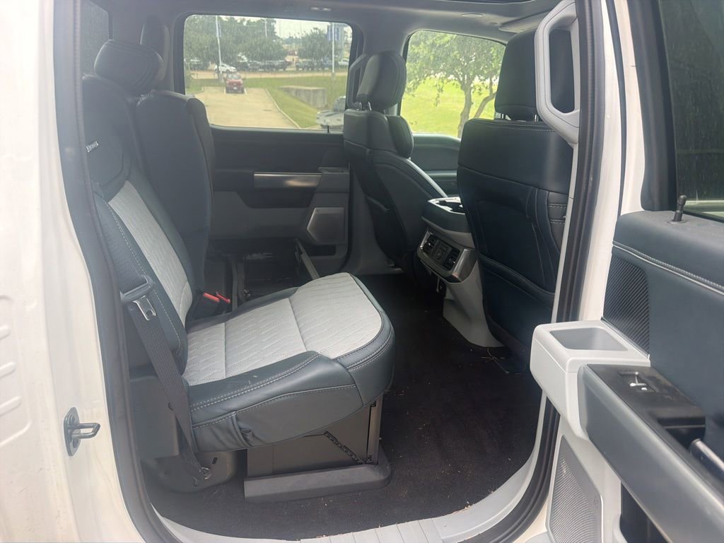 Used 2024 Ford F250 Limited w/ FX4 Off-Road Package AWD/4WD image 11