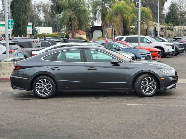 Used 2022 Hyundai Sonata SEL w/ Cargo Package image 4
