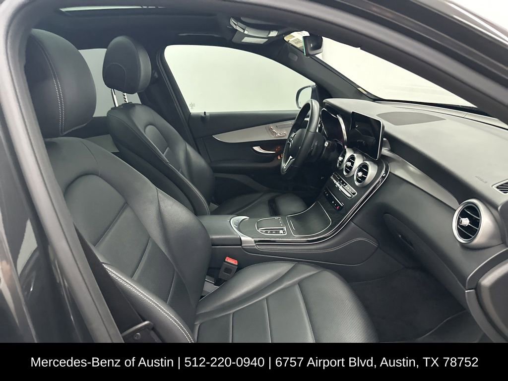 Certified 2021 Mercedes-Benz GLC 300 image 31