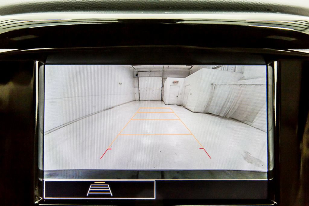 Used 2023 Chevrolet Traverse LS w/ Safety Package FWD image 15