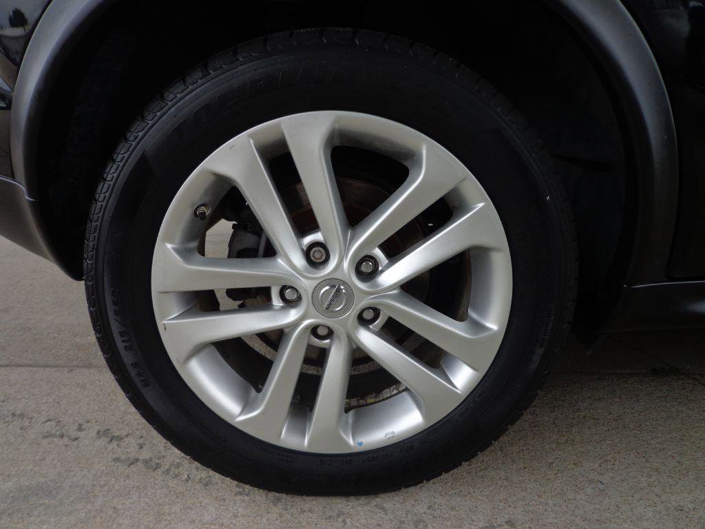 Used 2013 Nissan Juke SL image 10