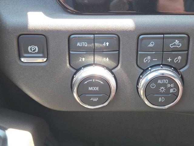 New 2026 GMC Sierra 2500 SLT w/ Max Trailering Package AWD/4WD image 15