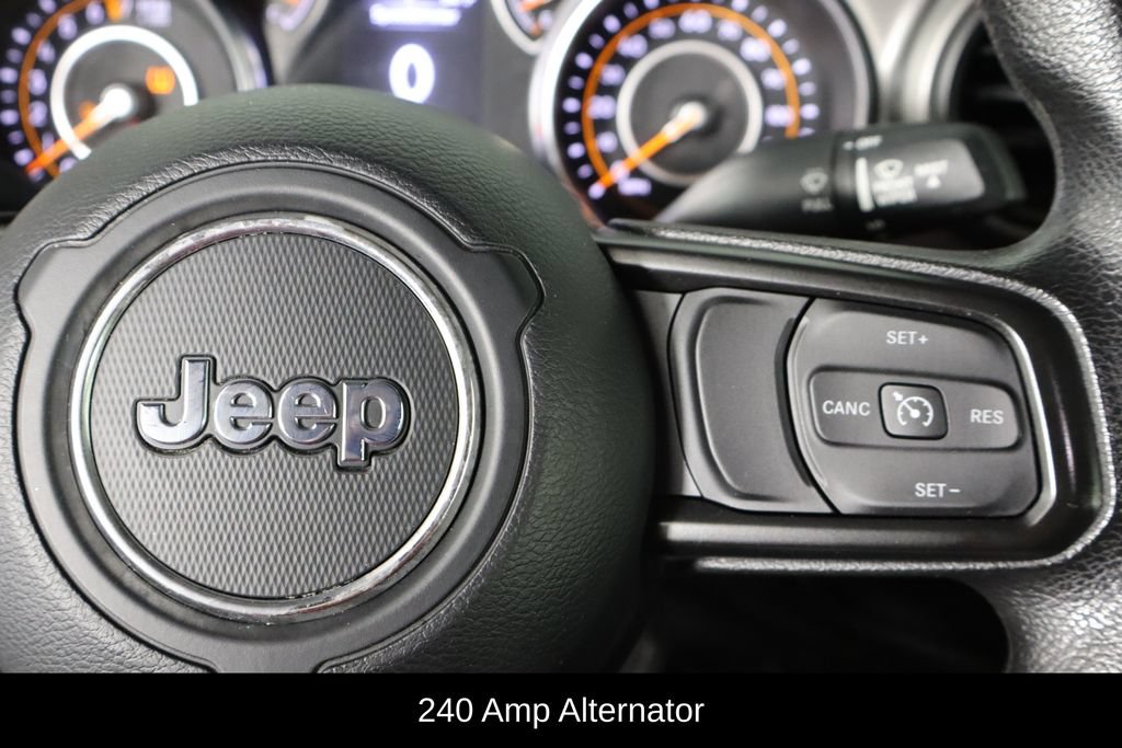 Used 2022 Jeep Gladiator Sport AWD/4WD image 10