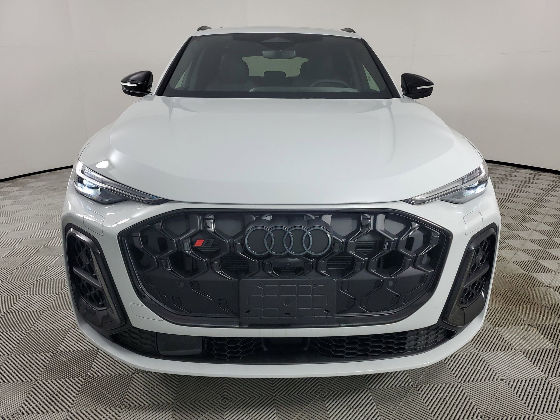 New 2025 Audi SQ5 Premium Plus image 3