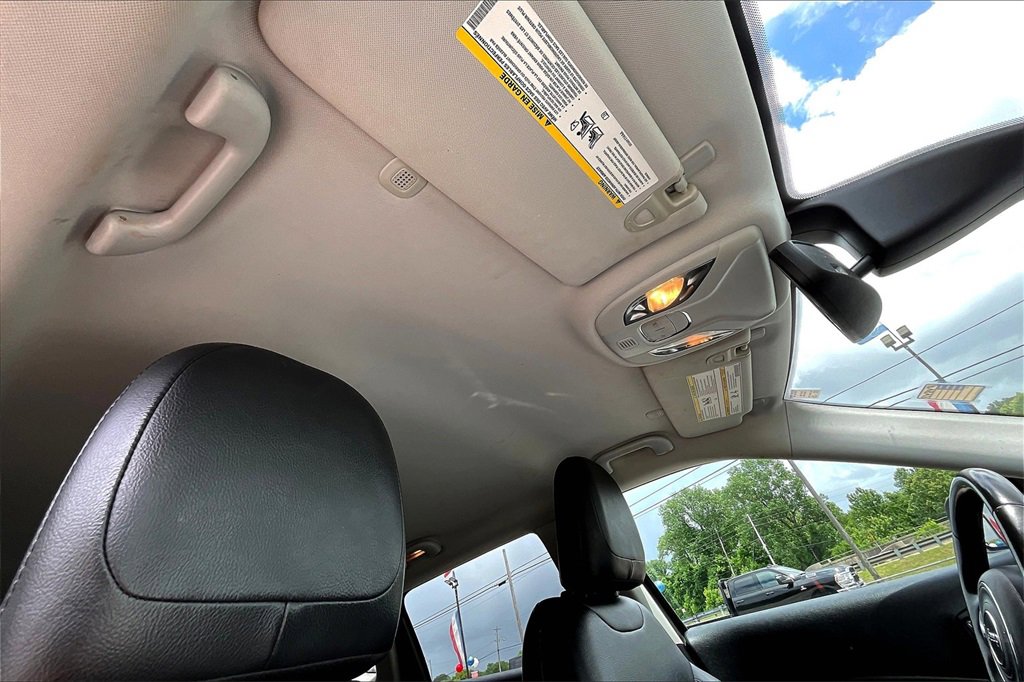 Used 2020 Jeep Compass Altitude image 21