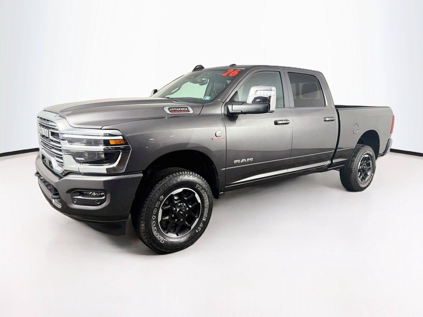 Used 2026 RAM 2500 Laramie AWD/4WD image 7