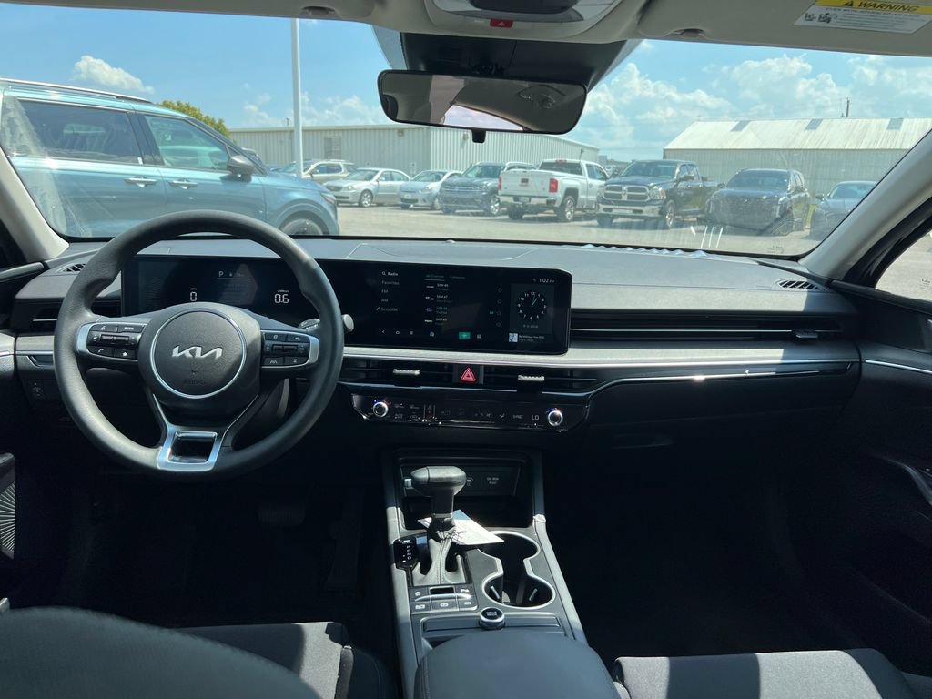 New 2026 Kia K5 LXS FWD image 15