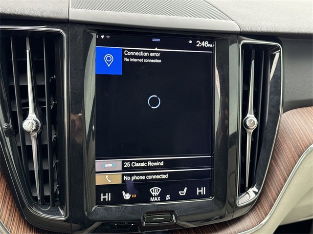 Used 2021 Volvo XC60 T5 Momentum w/ Climate Package image 24