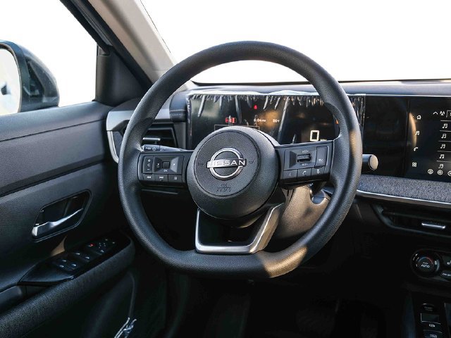New 2027 Nissan Kicks SV AWD/4WD image 15