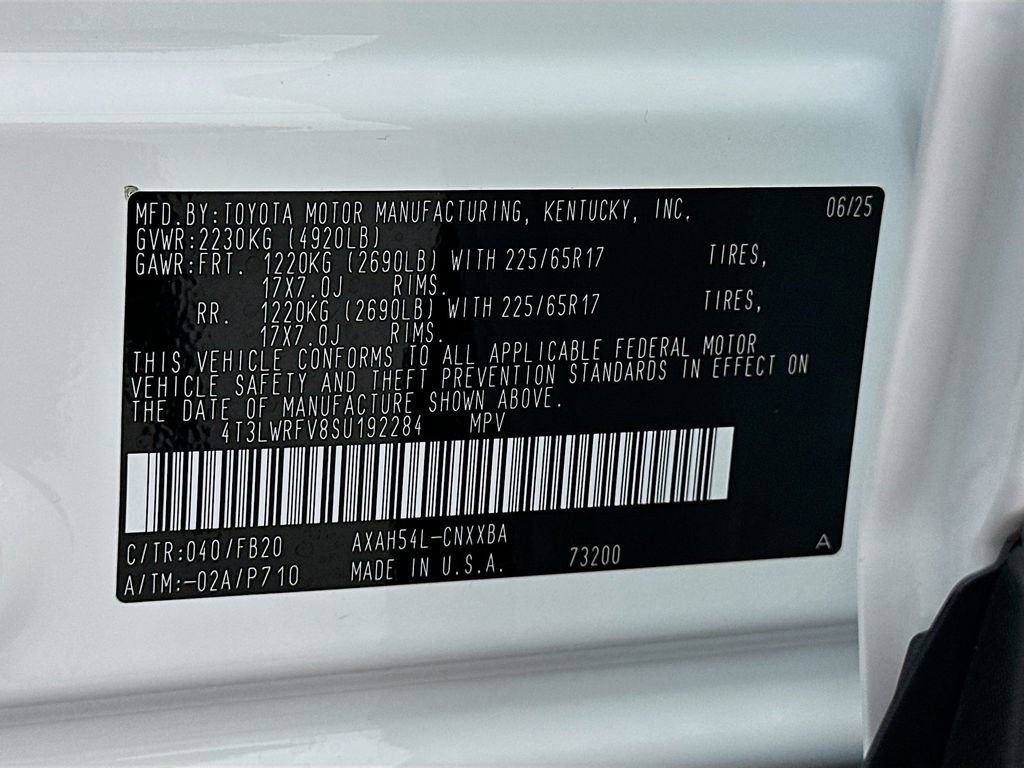 Certified 2025 Toyota RAV4 LE image 31