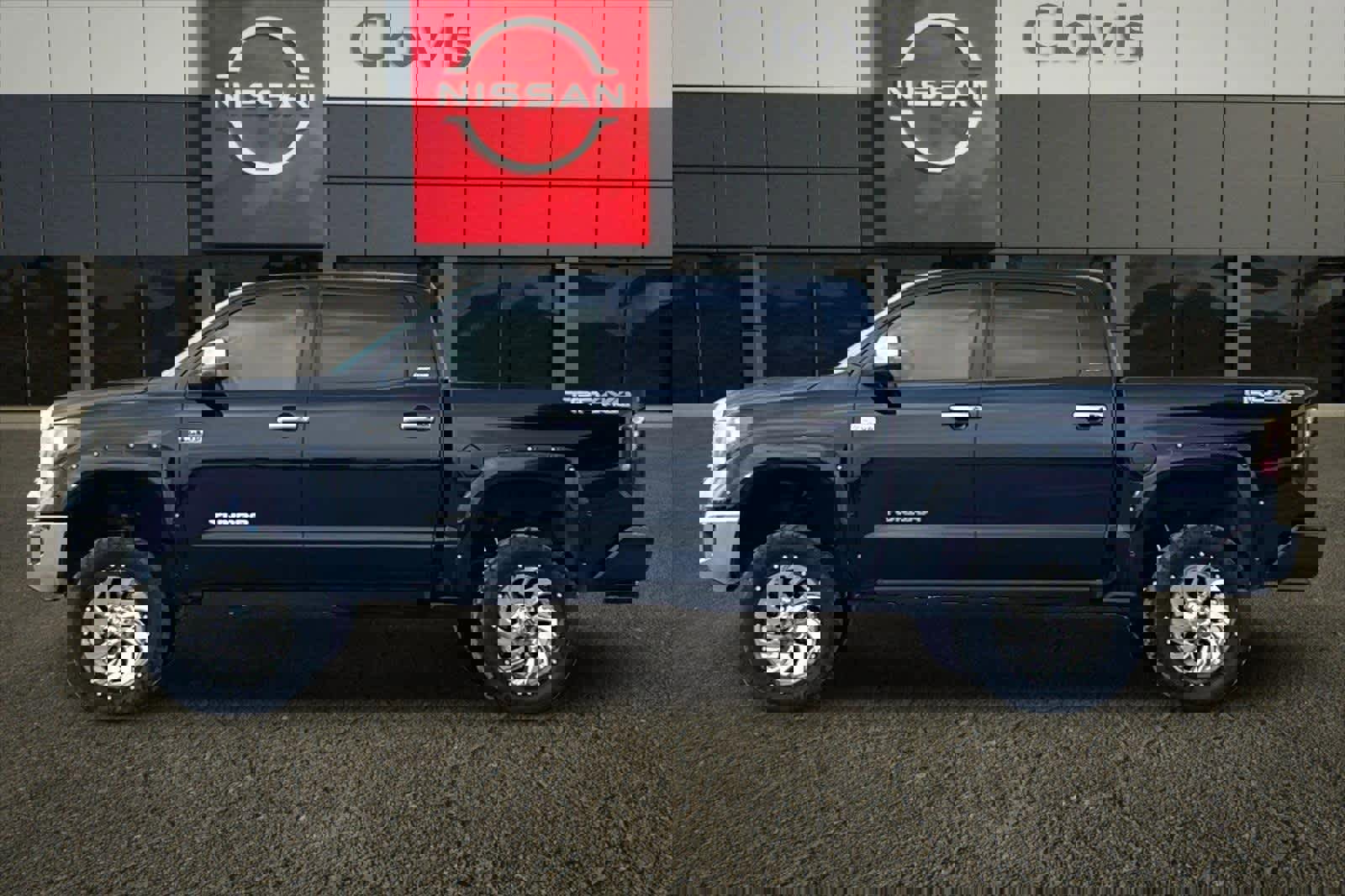 Used 2017 Toyota Tundra Limited image 6