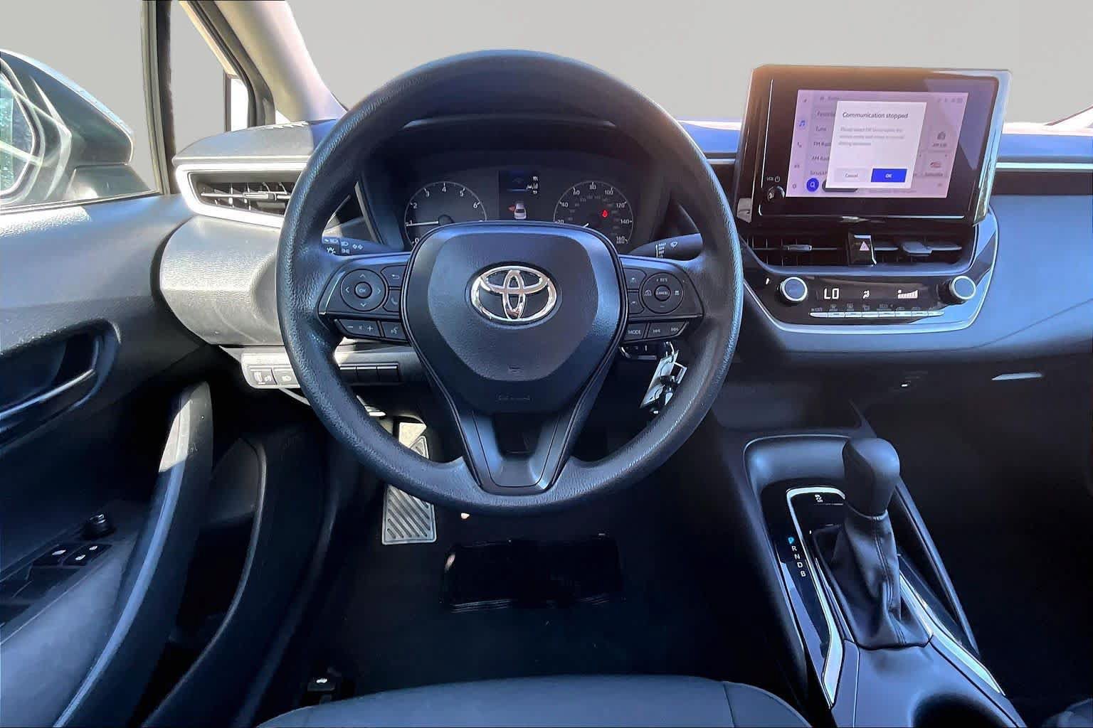 Used 2025 Toyota Corolla LE FWD image 6