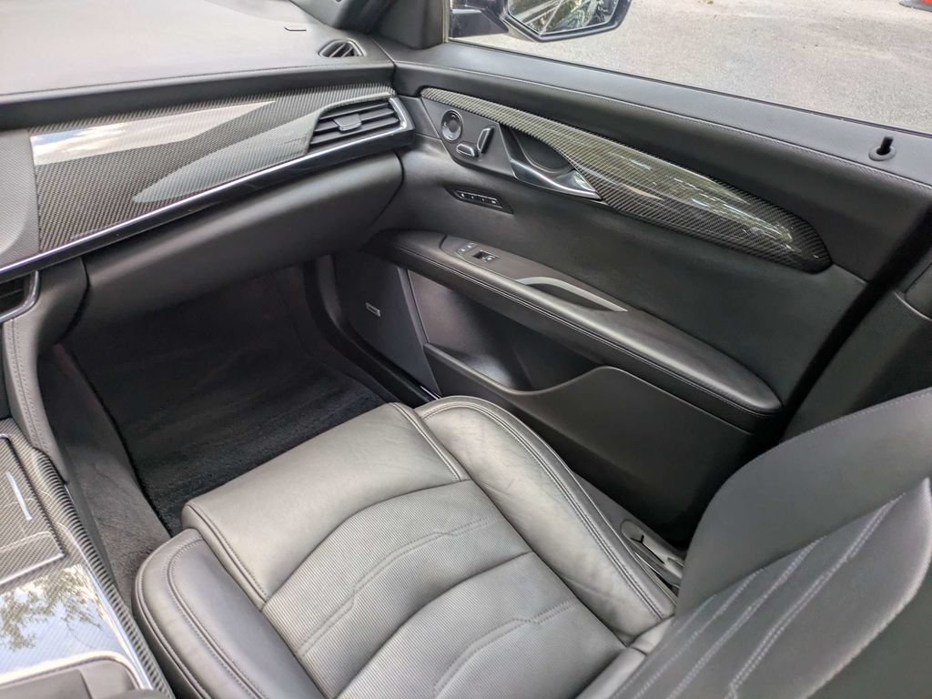 Used 2020 Cadillac CT6 V w/ LPO, Premium Carpet Package AWD/4WD image 19