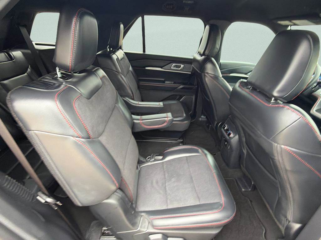 Used 2026 Ford Explorer ST AWD/4WD image 12