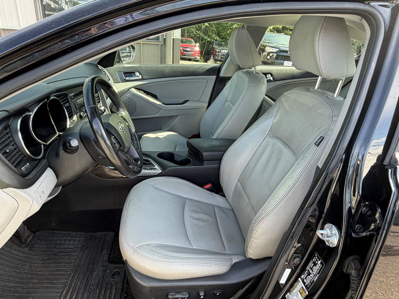 Used 2012 Kia Optima EX FWD image 11