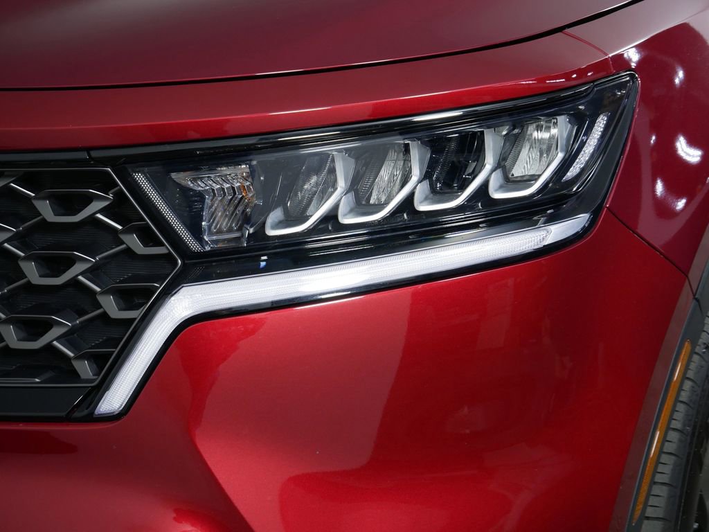 Certified 2023 Kia Sorento S image 13