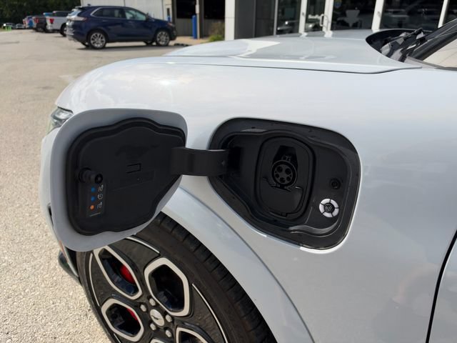 Used 2022 Ford Mustang Mach-E GT AWD/4WD image 14