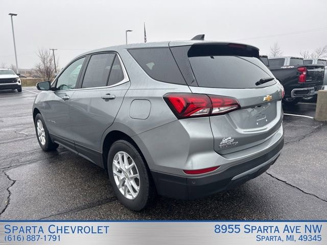 Used 2024 Chevrolet Equinox LT AWD/4WD image 5